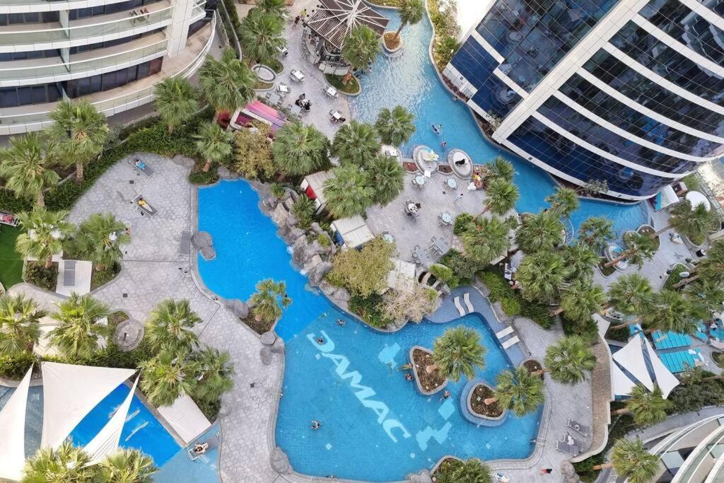 Apartment 1 Bedroom Paramount *
